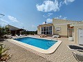Belle villa espagnole de 3 chambres avec piscine à Fortuna. in Daft on Spain 