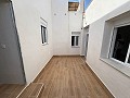 Encantadora casa de pueblo reformada en Monóvar in Daft on Spain 