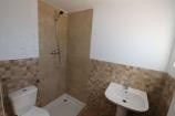 Gloednieuw hotel met vergunningen, restaurant met 11 kamers en zwembad in Daft on Spain 