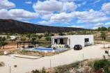 Nieuwbouw villa 4 slaapkamers en 8m zwembad in Daft on Spain 