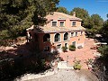 Villa Bodega - Grand House High Quality Build in Daft on Spain 