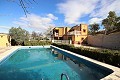 Freistehende Villa in Monovar mit zwei Gästehäusern und einem Pool in Daft on Spain 