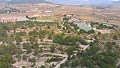 Gran Casa de Campo con negocio de mármol y plantación de uva in Daft on Spain 