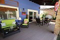 Grote villa met zwembad en tuin in Daft on Spain 