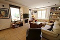 Grote villa met zwembad en tuin in Daft on Spain 