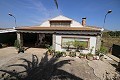 Detached Villa close to town in Caudete in Daft on Spain 