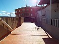 Large Townhouse with garage in Caudete in Daft on Spain 