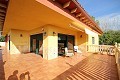 Große freistehende Villa mit Pool in der Nähe der Stadt in Elda-Petrer in Daft on Spain 