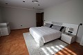 Große freistehende Villa mit Pool in der Nähe der Stadt in Elda-Petrer in Daft on Spain 