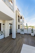 Amazing Apartment with huge Communal Pool and 4 Golf Courses nearby in Daft on Spain 