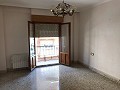 Wohnung mit Garage im Stadtzentrum in Daft on Spain 