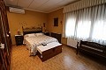 Tres casas en una parcela en Monovar in Daft on Spain 