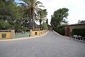 Tres casas en una parcela en Monovar in Daft on Spain 