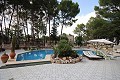 Tres casas en una parcela en Monovar in Daft on Spain 