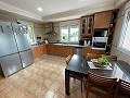 Villa met 4 slaapkamers en 2 badkamers in Daft on Spain 