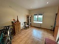 Villa met 4 slaapkamers en 2 badkamers in Daft on Spain 