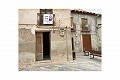 Maison de ville à réformer à Aspe Centre in Daft on Spain 