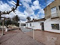 Semi-detached country house in La Romana in Daft on Spain 