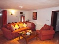 Schönes 4-Bett-Reihenhaus im Zentrum von Ayora in Daft on Spain 