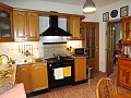Schönes 4-Bett-Reihenhaus im Zentrum von Ayora in Daft on Spain 