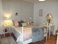 Schönes 4-Bett-Reihenhaus im Zentrum von Ayora in Daft on Spain 