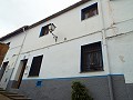 Schönes 4-Bett-Reihenhaus im Zentrum von Ayora in Daft on Spain 