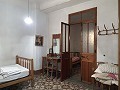 Herenhuis met 7 Slaapkamers in Agost in Daft on Spain 