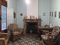 Herenhuis met 7 Slaapkamers in Agost in Daft on Spain 