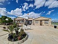 Large 5 Bed Country House with Pool  in Daft on Spain 