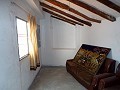 Grande maison de ville avec 2 appartements séparés et garage in Daft on Spain 