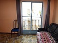 Grande maison de ville avec 2 appartements séparés et garage in Daft on Spain 