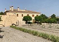 Villa massive de 5 chambres et 3 salles de bain avec écuries in Daft on Spain 