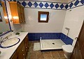 Villa massive de 5 chambres et 3 salles de bain avec écuries in Daft on Spain 
