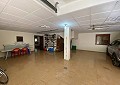 Villa massive de 5 chambres et 3 salles de bain avec écuries in Daft on Spain 