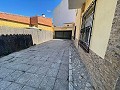 5 Schlafzimmer, 2 Bäder Stadthaus, das reformiert werden muss in Daft on Spain 