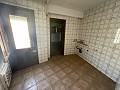 5 Schlafzimmer, 2 Bäder Stadthaus, das reformiert werden muss in Daft on Spain 
