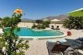 Impresionante villa de 7 dormitorios con piscina en Barbarroja in Daft on Spain 