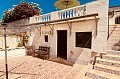 Impresionante villa de 7 dormitorios con piscina en Barbarroja in Daft on Spain 