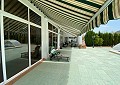 Prachtige villa met 3 slaapkamers en 3 badkamers in Sax in Daft on Spain 