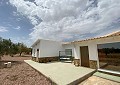 Prachtige villa met 3 slaapkamers en 3 badkamers in Sax in Daft on Spain 