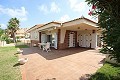 Prachtige vrijstaande villa met 4 slaapkamers en 3 badkamers aan zee in La Manga Del Mar Menor in Daft on Spain 
