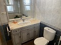 Grand appartement de 3 chambres au centre d'Aspe avec garage in Daft on Spain 