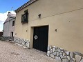 Alte Finca komplett renoviert mit Swimmingpool und originaler Bodega in Daft on Spain 