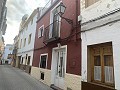 Amplia Casa Adosada en Ayora in Daft on Spain 