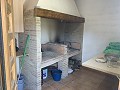 3-Bett-Villa mit 11 Hektar Land in Daft on Spain 