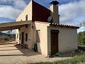 3-Bett-Villa mit 11 Hektar Land in Daft on Spain 