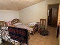 3-Bett-Villa mit 11 Hektar Land in Daft on Spain 