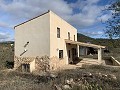 3-Bett-Villa mit 11 Hektar Land in Daft on Spain 
