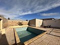 Dorfhaus mit Swimmingpool zwischen Monovar und Pinoso in Daft on Spain 