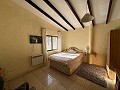 Dorfhaus mit Swimmingpool zwischen Monovar und Pinoso in Daft on Spain 